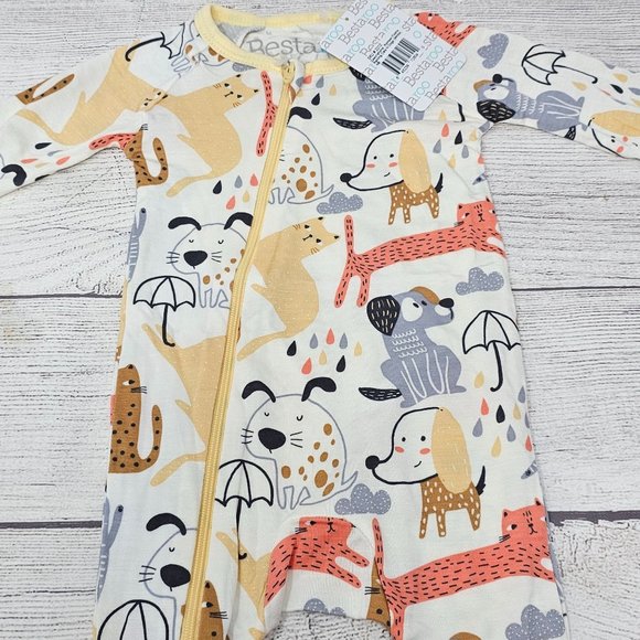 NWT Bestaroo Raining Cats & Dogs‎ Modal Baby Boy Footie Size Newborn - Picture 1 of 4